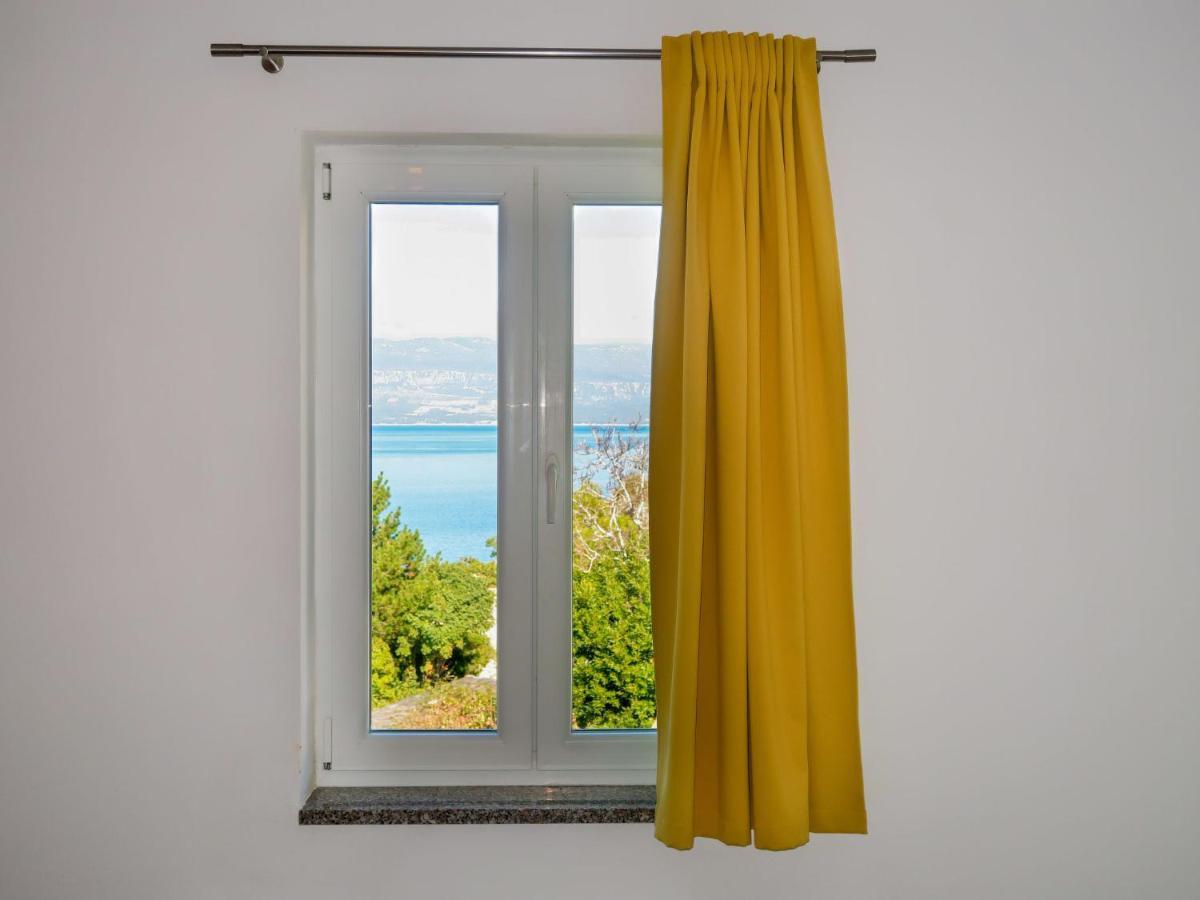 Apartment Marija - Vrb100 By Interhome
